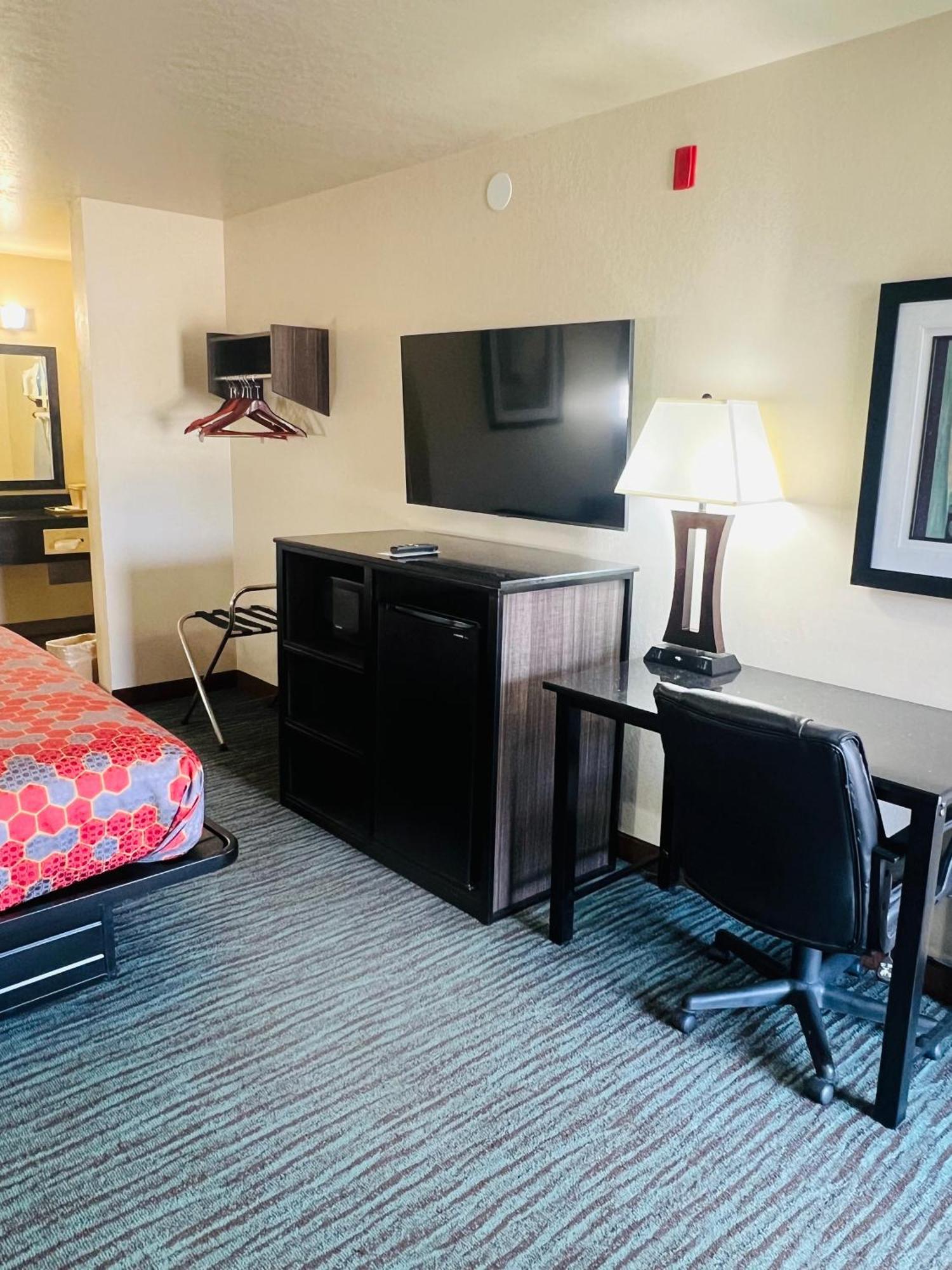 Garden Inn & Suites 小岩城 外观 照片